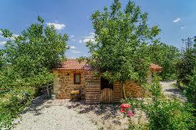 İstersen bağ evi