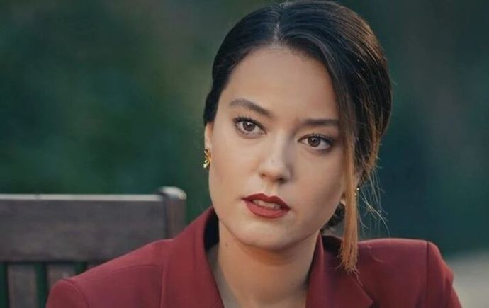 Ünlülerin makyajsız hallerini gördünüz mü? Şoktayım Ben?