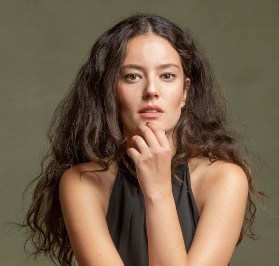 En güzel koç burcu kadını sizce hangisi?