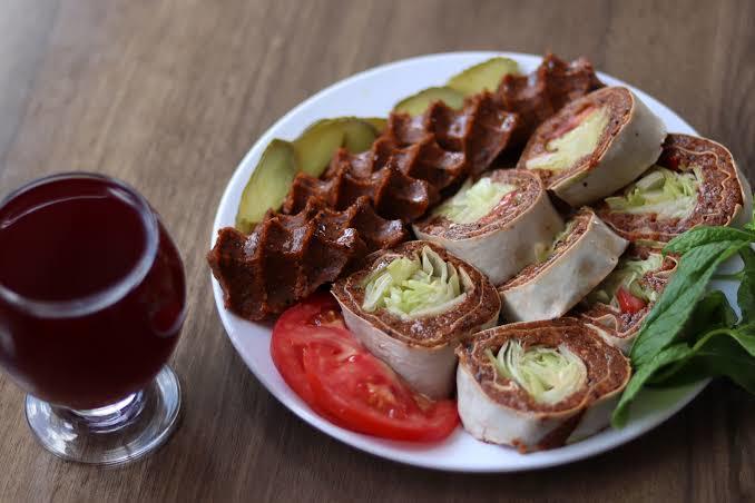 Yeni iddiamız 1 KG çiğ köfte! Peki ya sen yiyebilir misin?