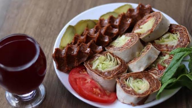 Yeni iddiamız 1 KG çiğ köfte! Peki ya sen yiyebilir misin?