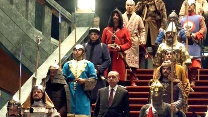 Tayyip Erdoğan'ın dindar nesil projesi ne kadar başarılı oldu?
