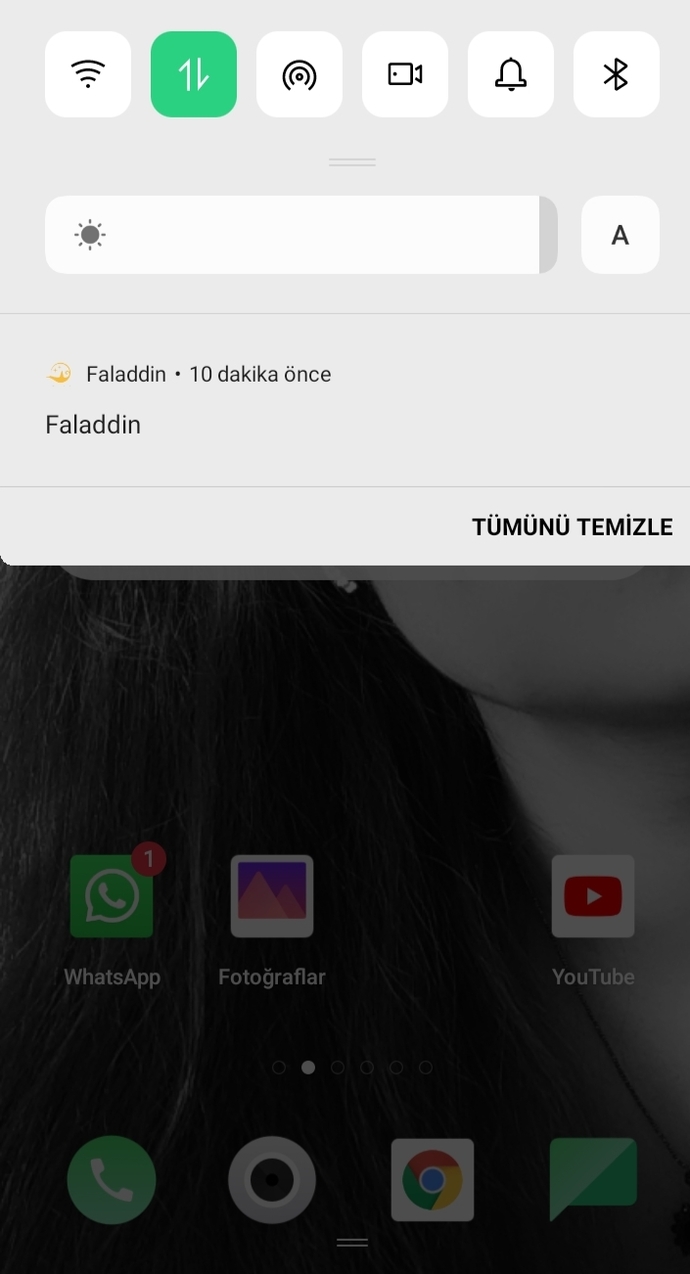Faladdin bu boş bildirimde bana ne söylemek istemiş olabilir? Çok gizemli bildirime gitmelimiyim sizce?