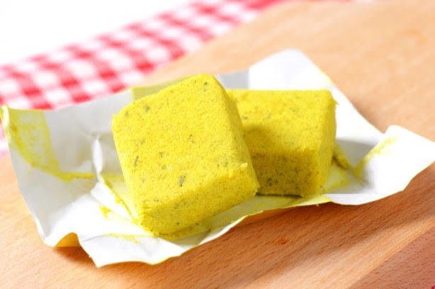 Pirinç pilavı tavuk suyu ile mi yapılır et suyu ile mi?