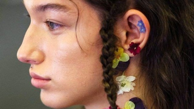 Kusurlu denilen kemerli burunlar bana çok havalı ve güzel geliyor. Peki size hangi burun tipi güzel geliyor?