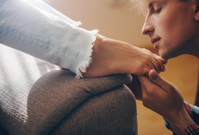 Erkekler neden ayak sever?