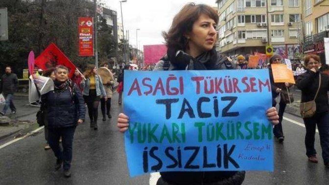 Bir kadın olarak buradan topluma neyi haykırmak isterdin?