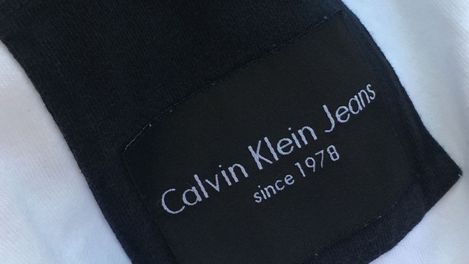 Calvin Klein'den 700₺ tişört aldım, oversize tişört seviyor musunuz?