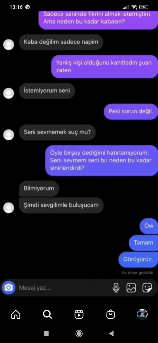 Birinden hoşlansan ona söyler misin?