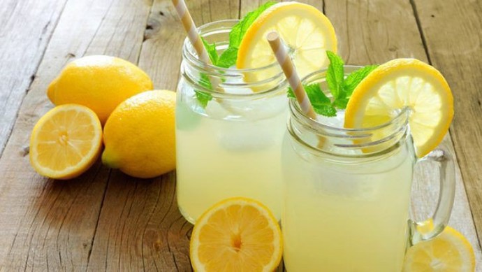 Soğuk çay mı, limonata mı?