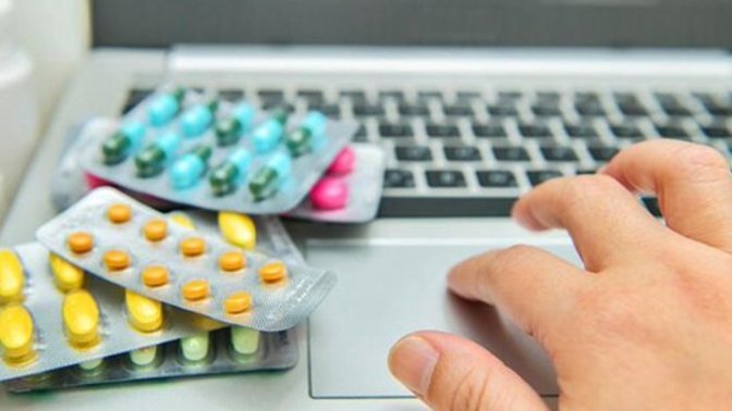 İnternetten hastalık araştırıp kendine tanı koyar mısın?