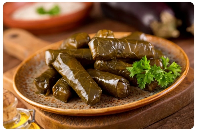 Zeytinyağlı yaprak sarmayı nasıl seversiniz?
