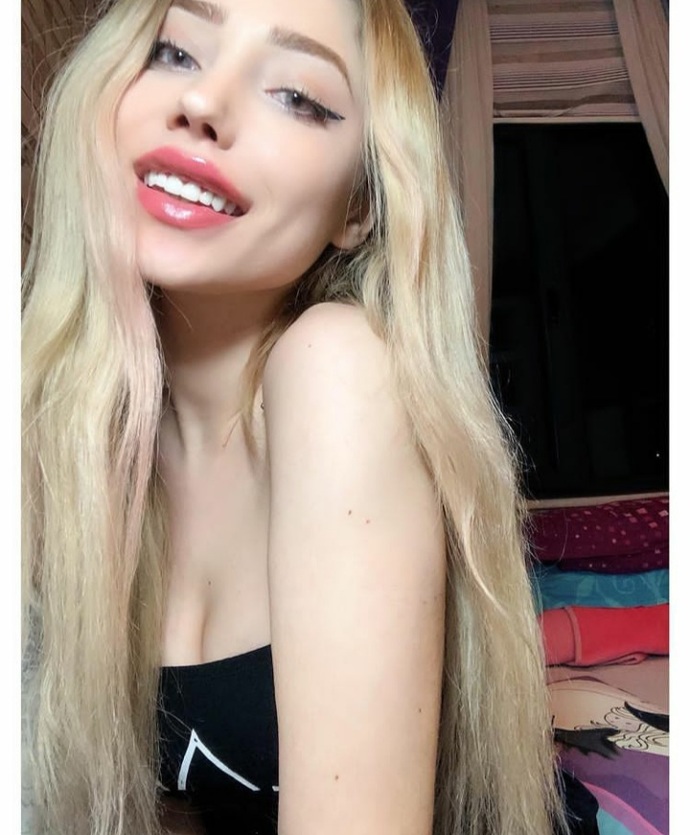BBu kız effffsane değil mi?