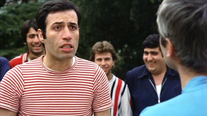 Bir Kemal Sunal geldi, geçti. Bugün onun ölüm yıldönümü. Kemal Sunaldan bahsedelim mi bugün?