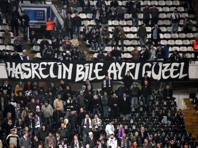 Güzelliğin ve auran başa bela dediğiniz birileri var mı?