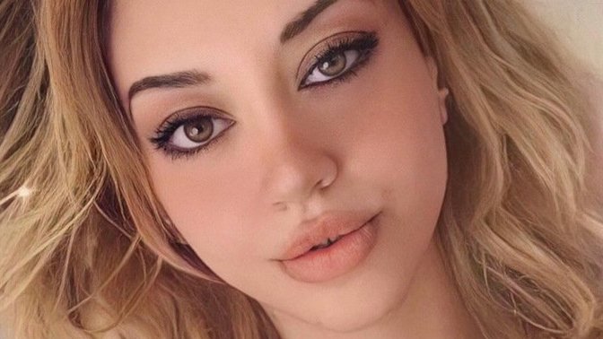 Sizce sarı saç mı siyah saç mı?