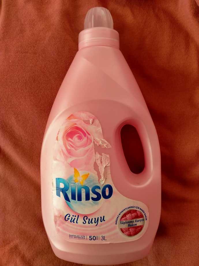 Rinso Gül Suyu Sıvı Deterjan