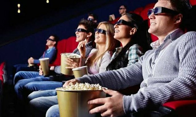 Film izlerken çekirdek yemeyi mi, yoksa patlamış mısır yemeyi mi seversiniz?