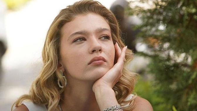 Melisa Döngel "Bir gün kızım olursa babasıyla nasıl evde bırakırım" diyor! Sen istismara uğrasan insanlara güvenebilir misin?