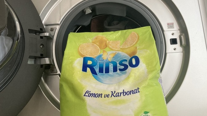 Çamaşırlarımı güzelce yıkayabilmek için çamaşır makinesi ve toz çamaşır deterjanı yeterli değil mi?