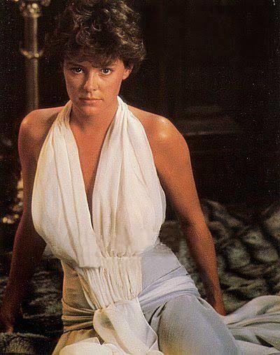 Amanda Bearse 1958 doğumlu, 80lerin yıldızı