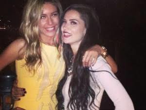Hangisi daha güzel! Sinem Kobal mı Fahriye Evcen mi?