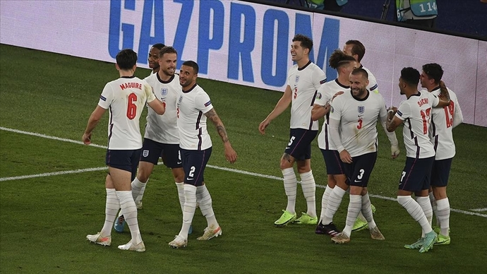EURO2020 Avrupa Şampiyonasıda finalin adı belli oldu! İtalya - İlgiltere! Sizce Avrupa Şampiyonu kim olacak?