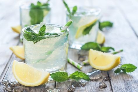 Sade soda mı içersiniz yoksa meyve aromalı soda mı?