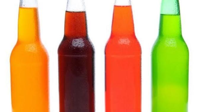 Sade soda mı içersiniz yoksa meyve aromalı soda mı?
