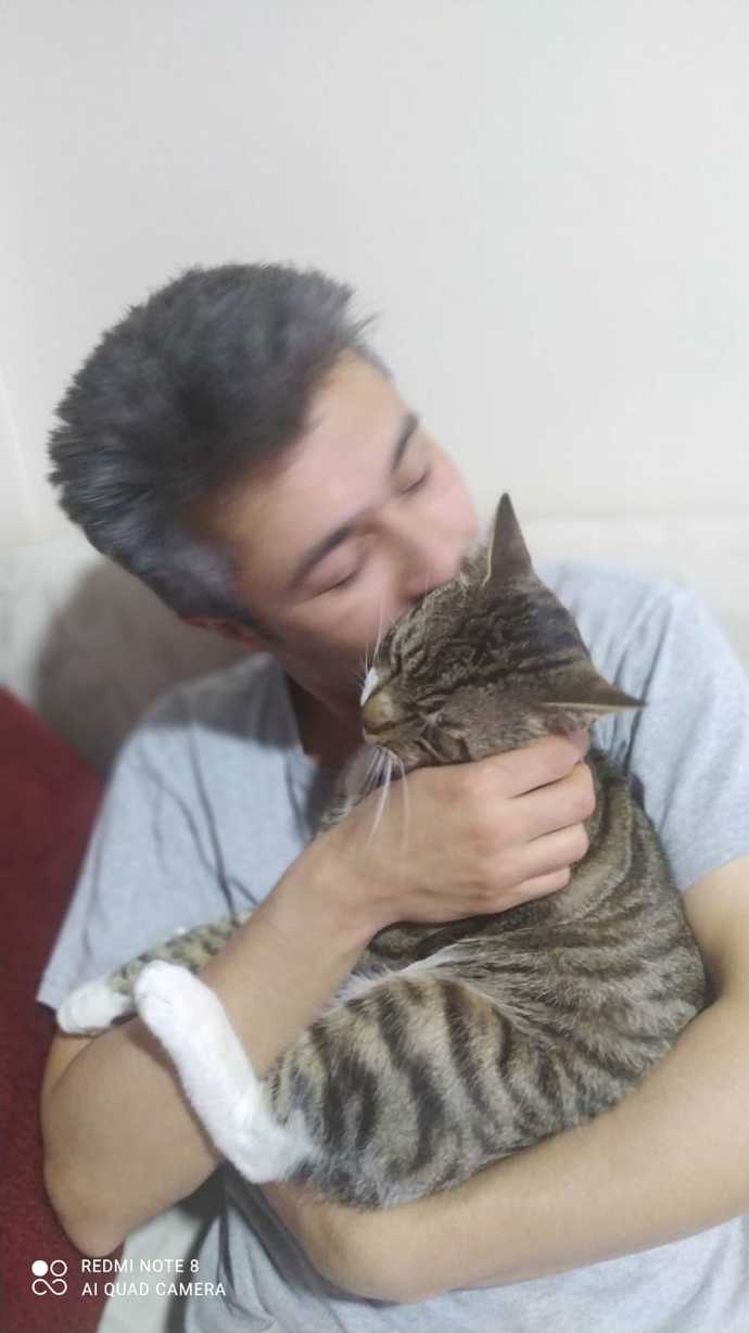 Evcil hayvanlarınız ile çekildiğiniz en güzel fotoğraf hangisi?