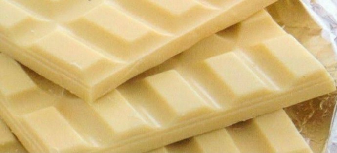 Kakaolu çukulata mı seversiniz yoksa beyaz çukulata mı?