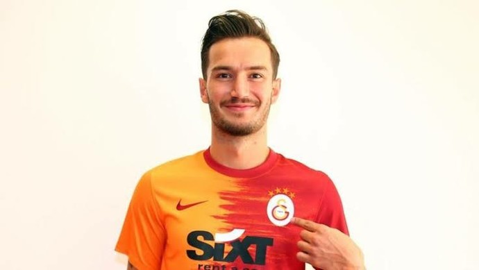 "Yakışıklı" dendiğinde aklınıza hangi yerli futbolcu geliyor?