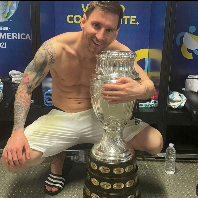 Arjantinin 28 yıllık hasreti sona erdi! Brezilya 0-1 Arjantin! Messi, ilk kez milli takımla kupa kazandı, ne düşünüyorsunuz?