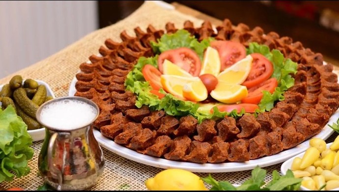 Hazır çiğ köfte mı ev yapımı çiğ köfte mi?
