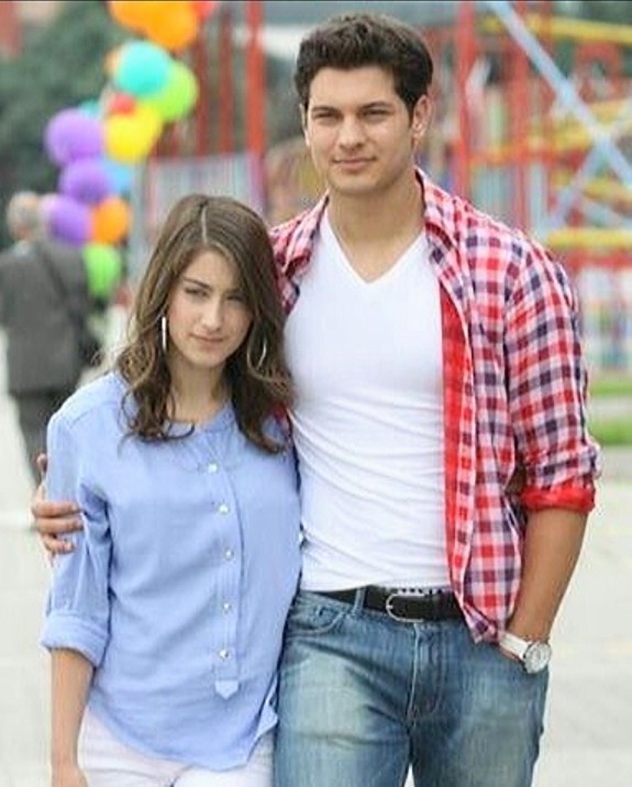 Adını Feriha Koydum Dizisinde Feriha Hangisiyle Yakışıyor Uyumlu Çift Oluyor Sizce Halil Feriha Emir Feriha HANGİSİ😉💖😊?
