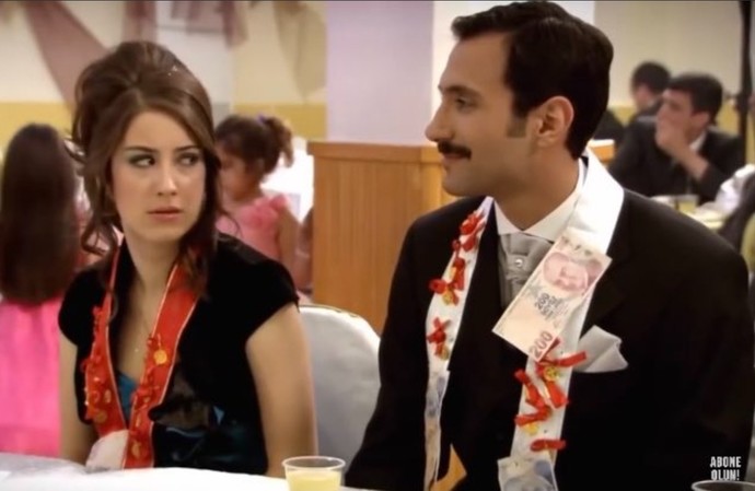 Adını Feriha Koydum Dizisinde ki Halil Çetin Karakterini Nasıl Buldunuz Halil Çetini Sevdiniz mi 😊?