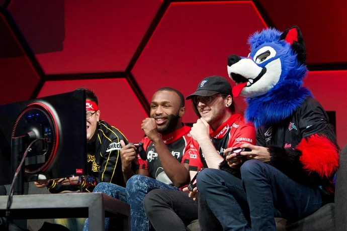Sizce gamer olmak bir meslek midir?
