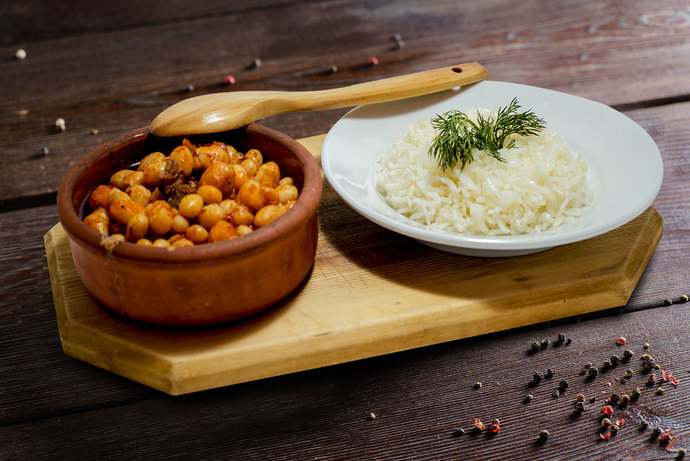Nohut ile pilav mı yoksa kuru ile pilav mı?