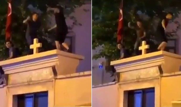 Batıda islamifobi var mı?
