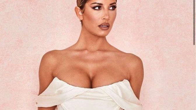 Nikah için hangi elbise güzel?
