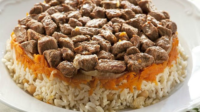 Etli pilav mı yoksa tavuklu pilav mı?