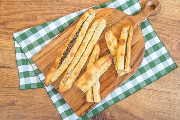 Sizce en güzel pide hangi şehirde yapılıyor?