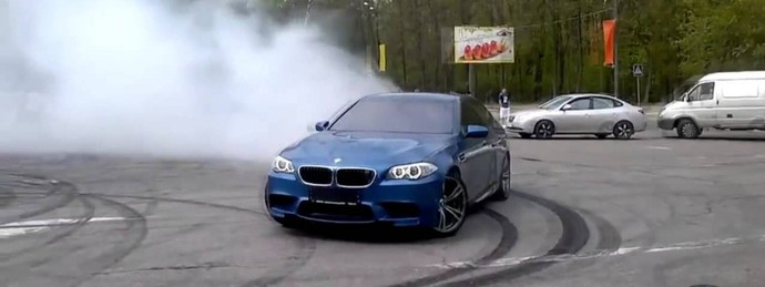 En iyi drift hangi arabayla atılır?