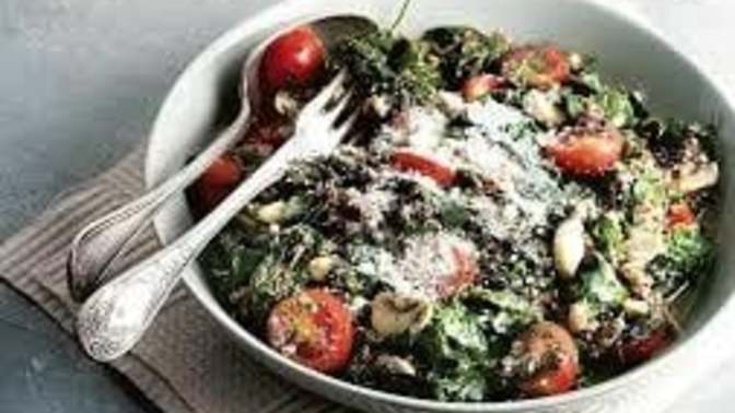 Farklı salata tarifleri dener misiniz?🥗?