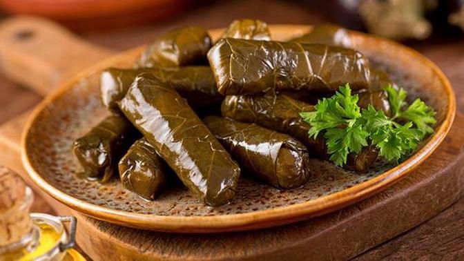Bir oturuşta kaç tane sarma yersin?