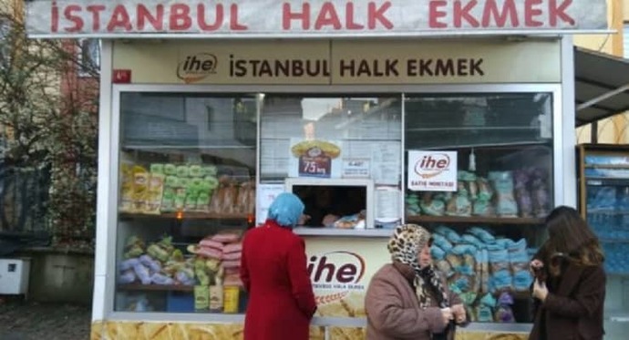 Halk Ekmek fiyatlarına zam: 250 gramlık normal ve kepekli ekmek 1,25 oldu. Siz bu konuda ne düşünüyorsunuz?