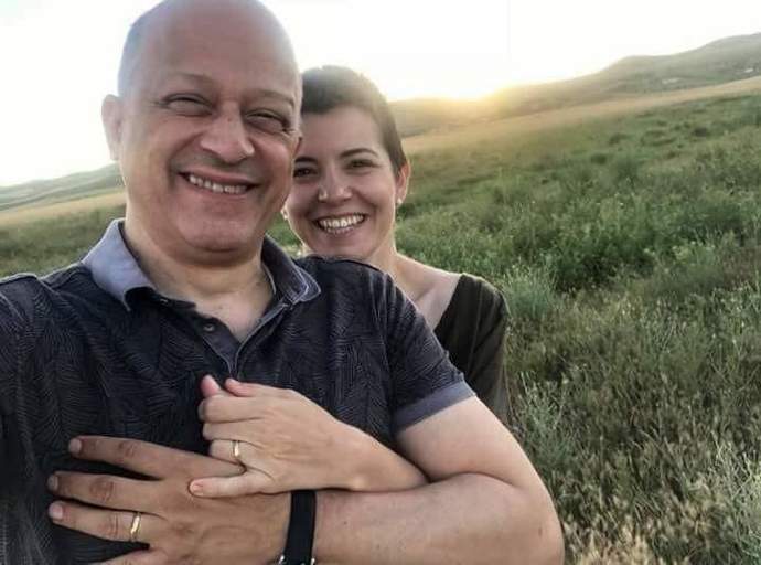 Sevgide sizce muhabbet-iletişim önemli midir?