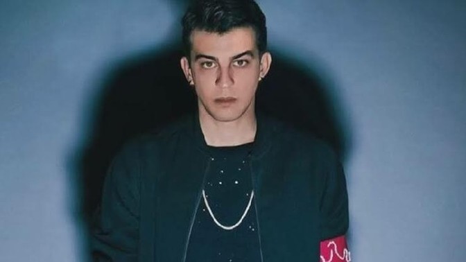 Sagopa mı? Norm Ender mi?