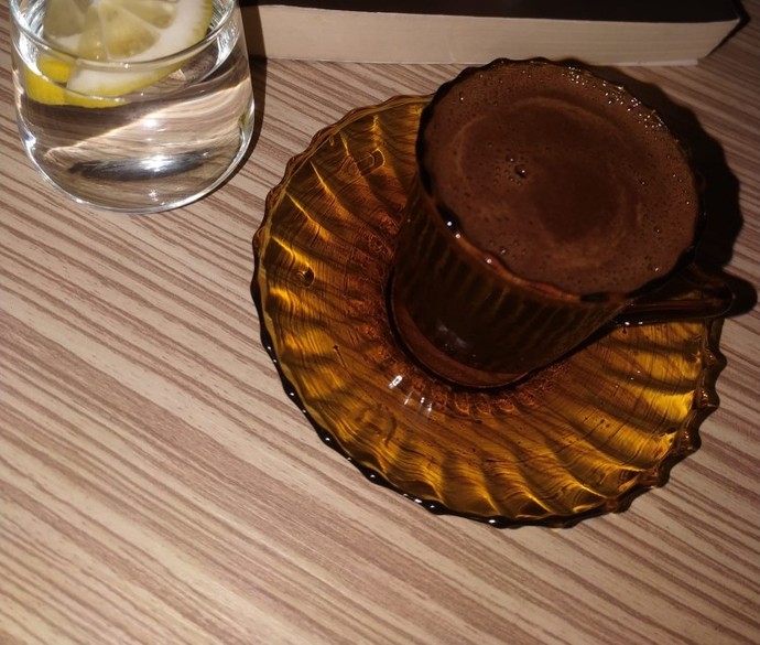 Volki ve Caner ile gezmelerdeyiz. Sizin akşamınız nasıl geçiyor?
