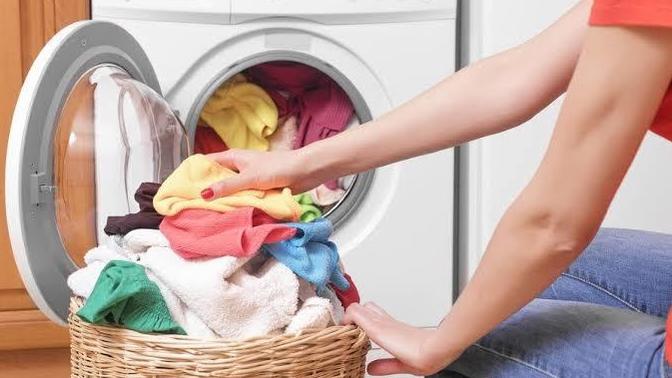 Çamaşır yıkarken, çevrenizden duyduğunuz tavsiyeleri deniyor musunuz?